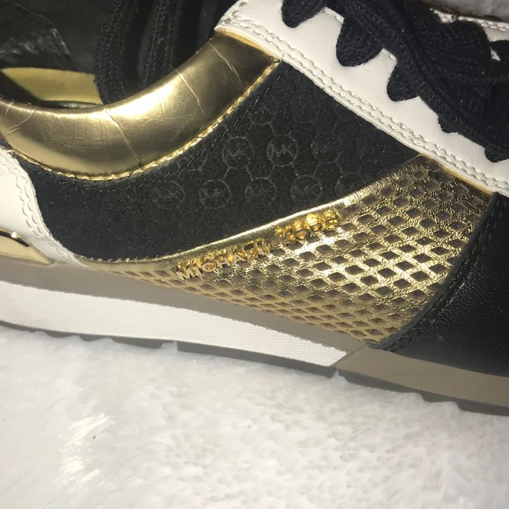 Michael Kors gold blk sneaker size 8-preowned